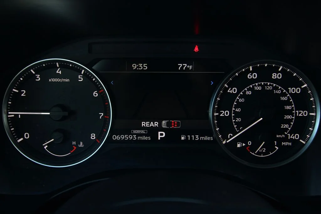 Used 2024  Mitsubishi SE image 43