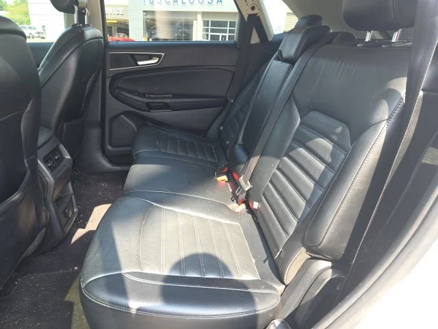 Used 2015 Ingot Silver Ford SEL image 10
