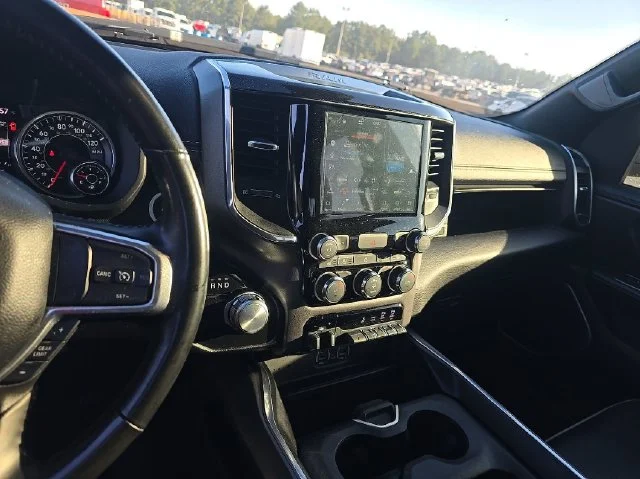 Used 2022 White Ram Laramie image 11
