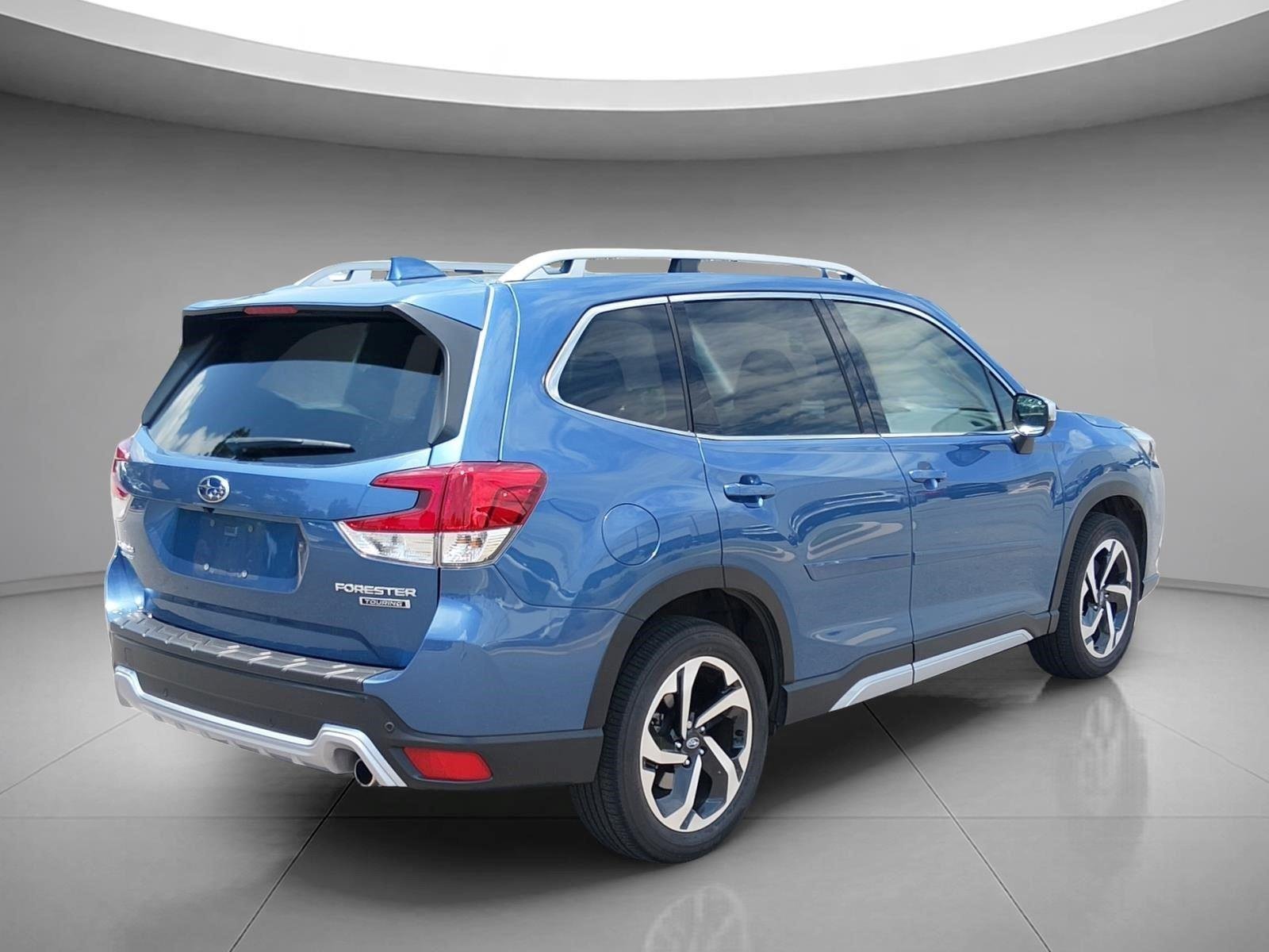 Used 2023 Horizon Blue Pearl Subaru Touring image 5