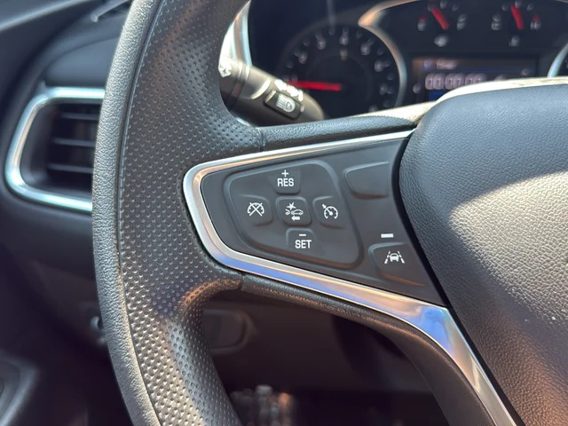 Used 2023 White Chevrolet LT image 16