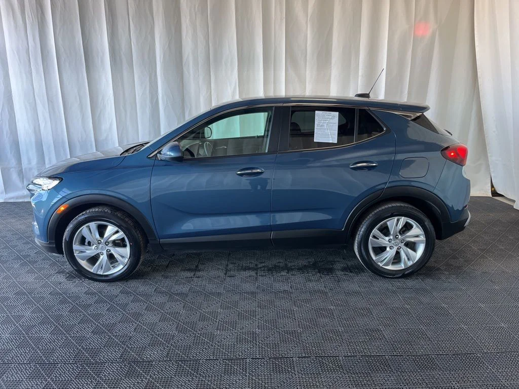 Used 2024 Blue Buick Preferred image 23