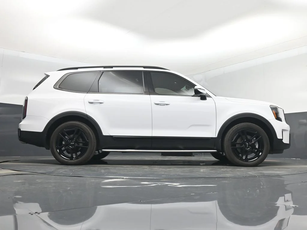 Certified Used 2024 White Kia SX-Prestige X-Line image 16