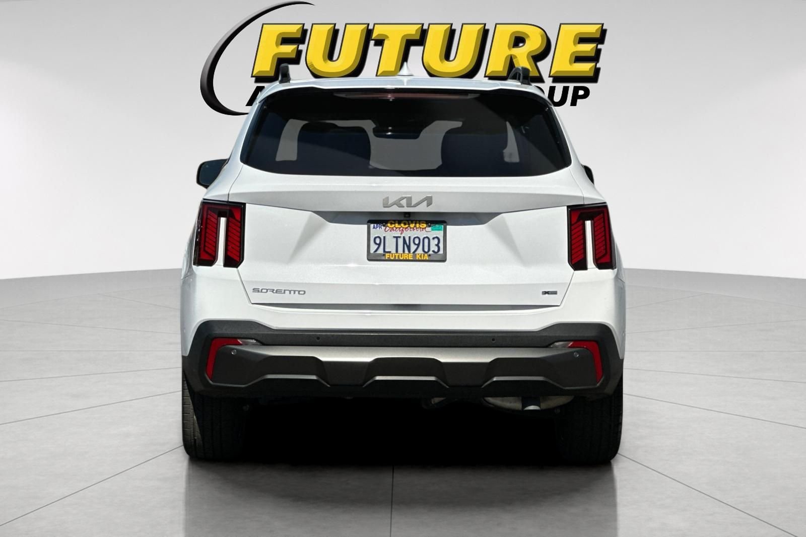 Used 2024 White Kia X-Line SX image 5