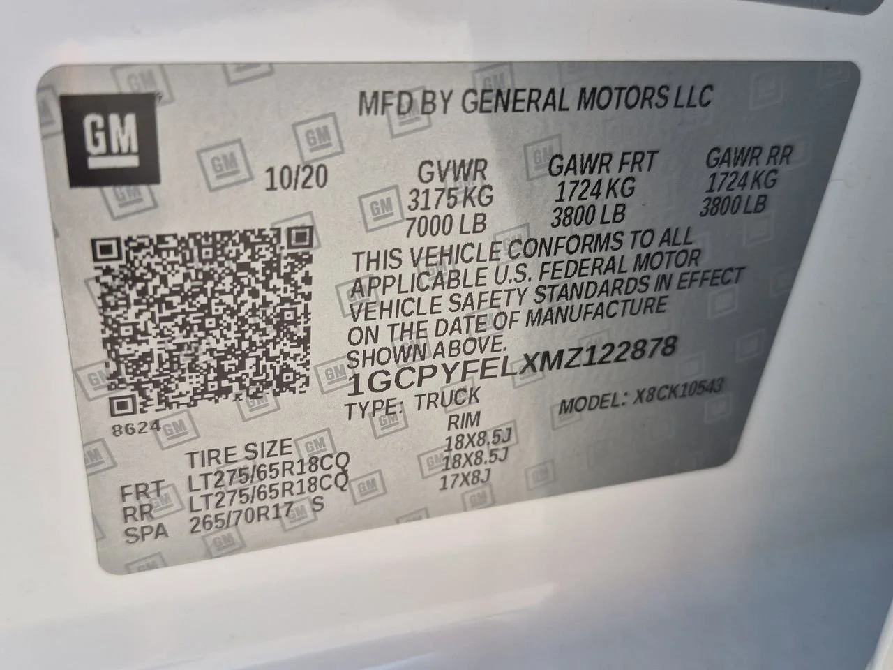 Used 2021 SUMMIT WHITE Chevrolet LT Trail Boss image 34