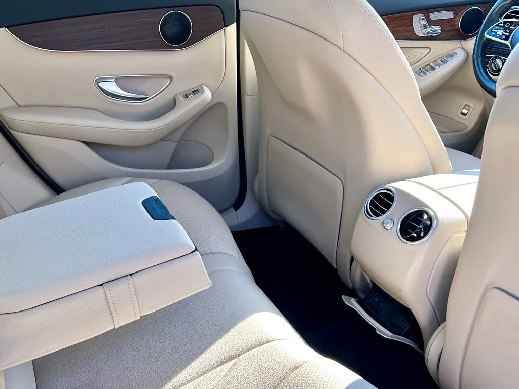 Certified Used 2022  Mercedes-Benz GLC 300 image 19