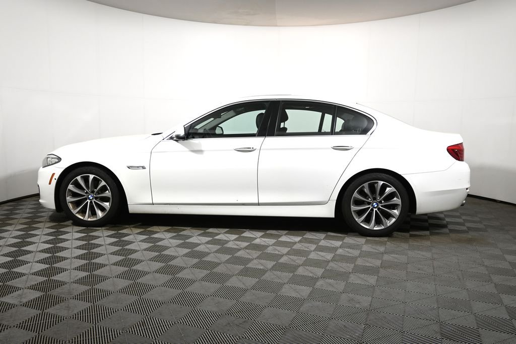 Used 2016 BMW 5 Series 528i with VIN WBA5A7C59GG148746 for sale in Warwick, RI