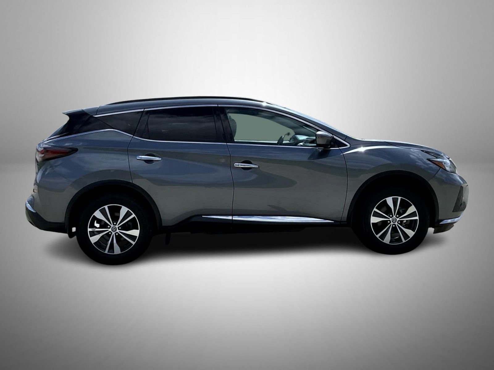 Used 2020 Gray Nissan SV image 4