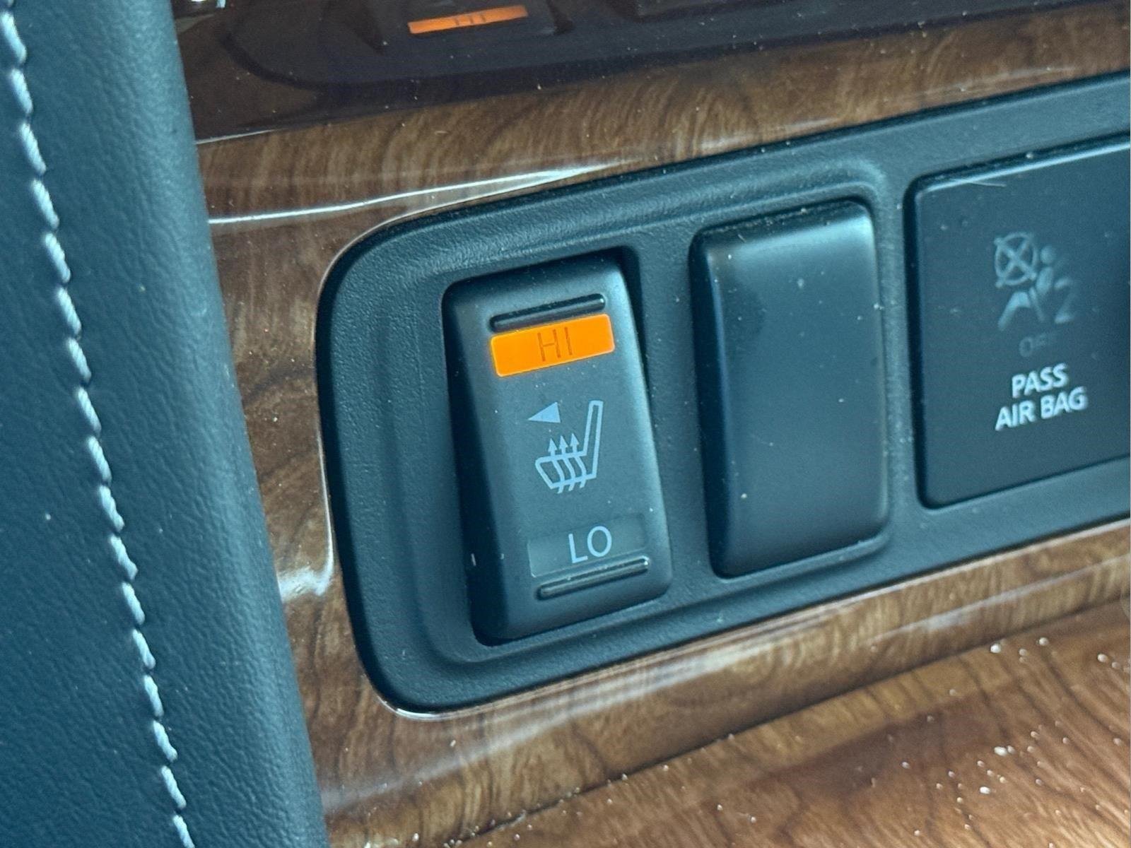Used 2019 Graphite Shadow INFINITI LUXE image 6