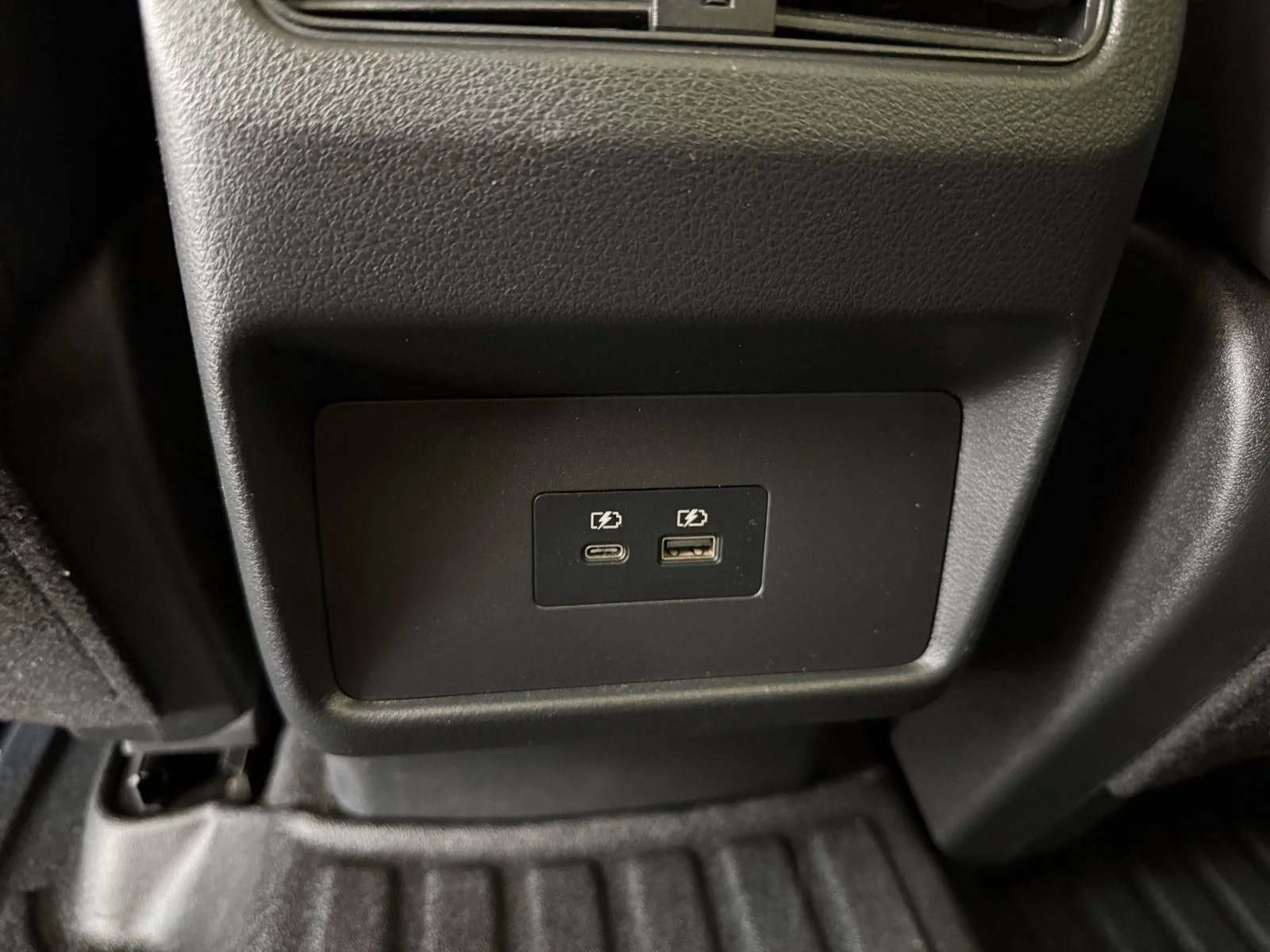 Used 2023 Super Black Nissan SV image 22