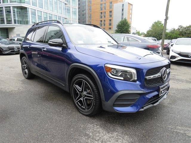 Used 2020 Galaxy Blue Metallic Mercedes-Benz GLB 250 image 5