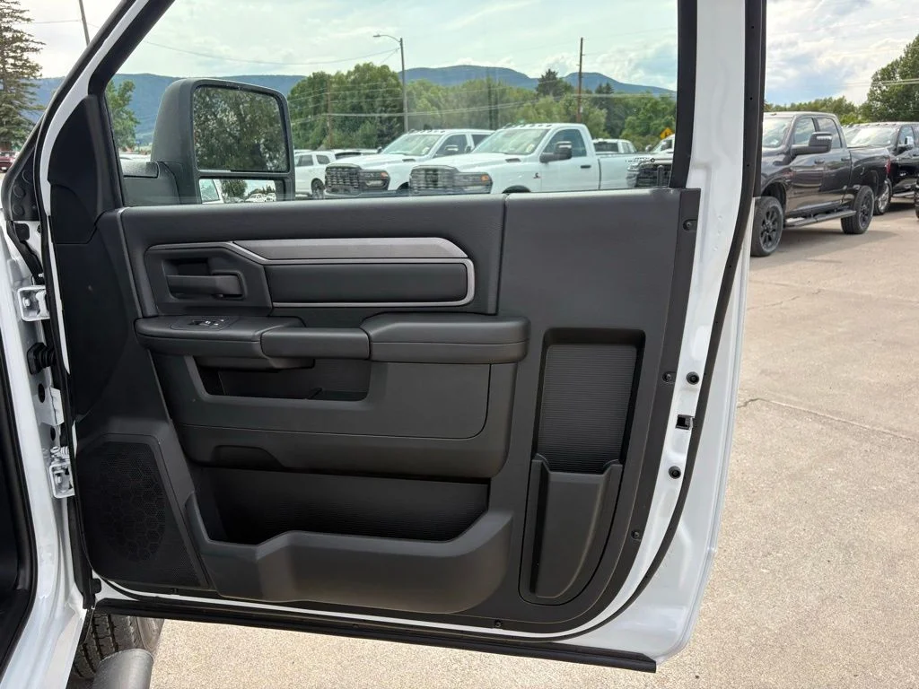 2025 RAM Ram 2500 Pickup Tradesman - Photo 15