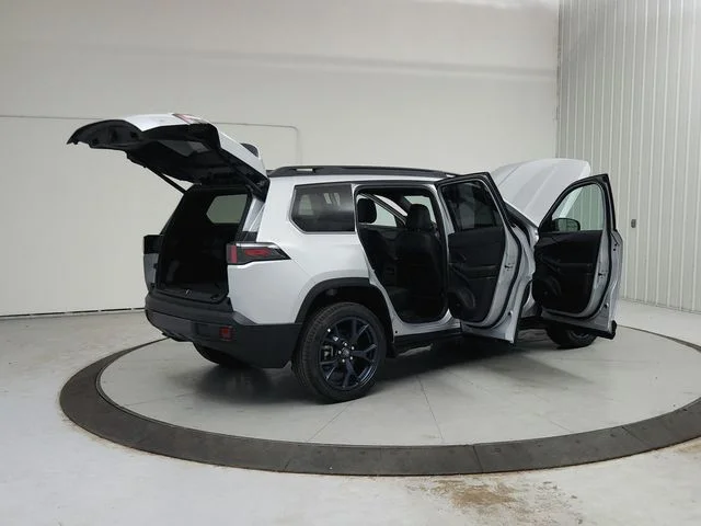 New 2026 Silver Jeep Laredo image 16