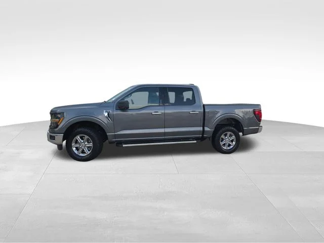 Used 2024 Gray Ford XLT image 3