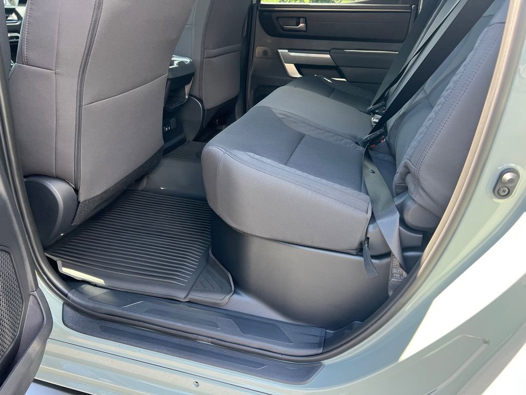 2025 Toyota Tundra SR5 - Photo 20