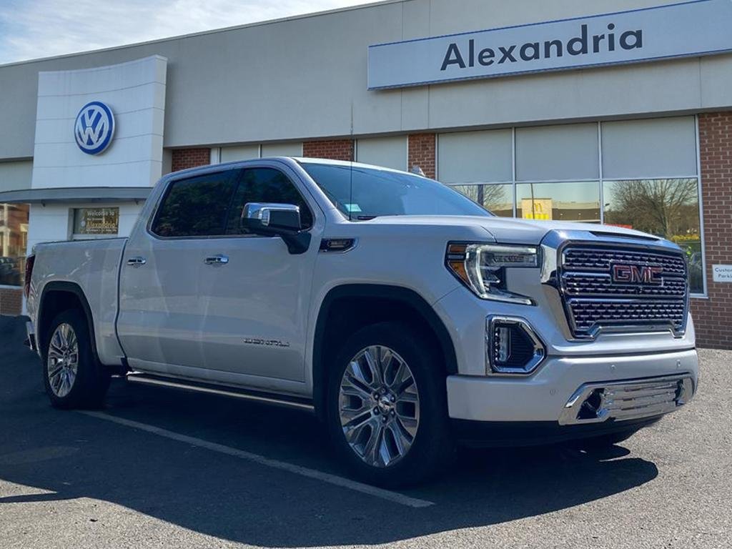 2021 GMC Sierra 4WD Crew Cab Short Box Denali's photo