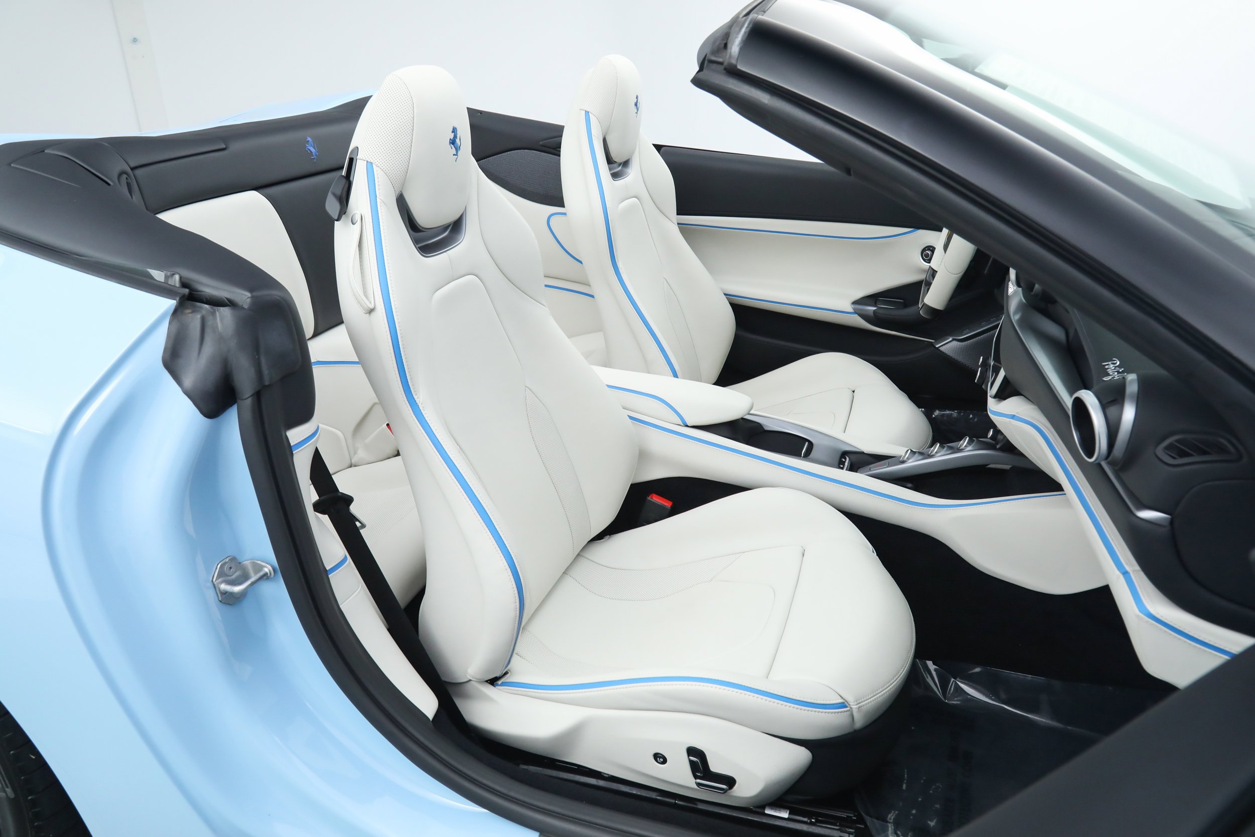 Certified Used 2023 Blue Ferrari  image 23