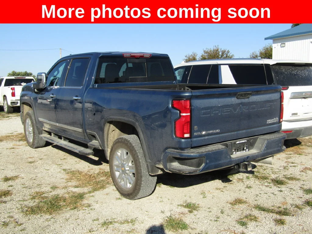 Used 2024 Lakeshore Blue Metallic Chevrolet High Country image 3