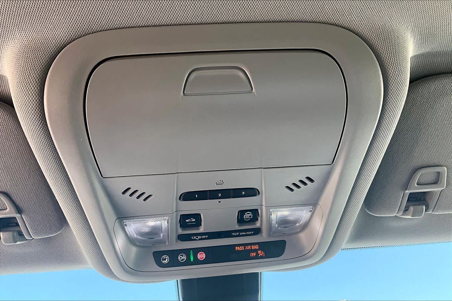 2024 GMC Terrain SLT - Photo 31