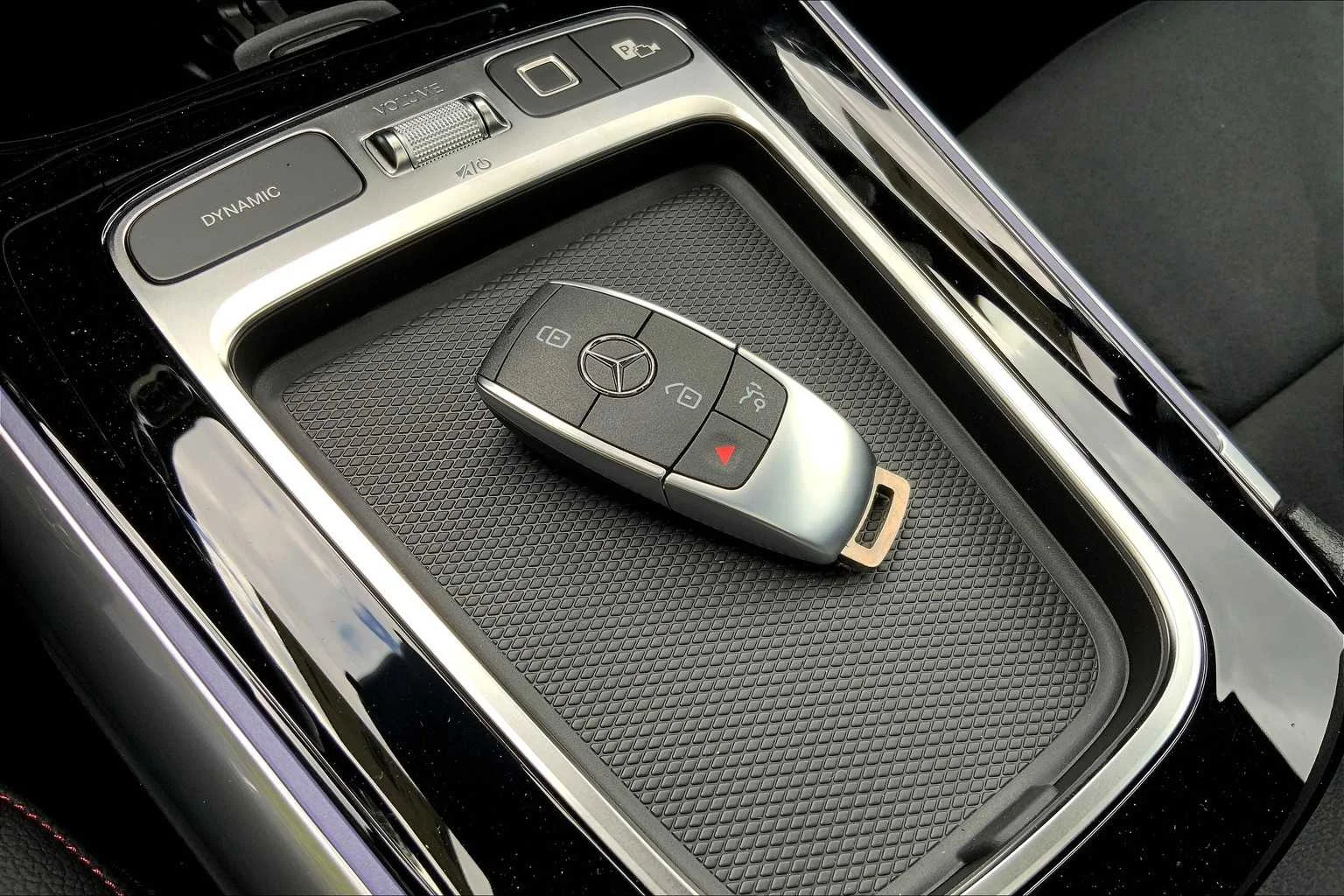 Certified Used 2026 Cosmos Black Metallic Mercedes-Benz GLA 250 image 21