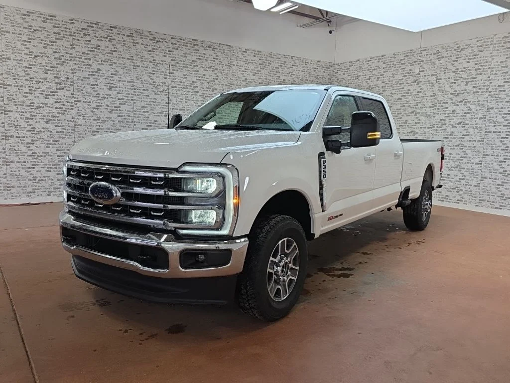 New 2026 White Ford Lariat image 3