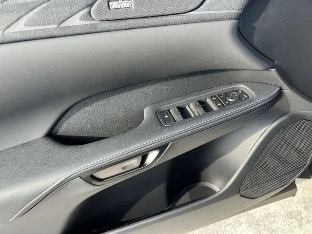 Used 2024  Lexus 350 F Sport Handling image 13