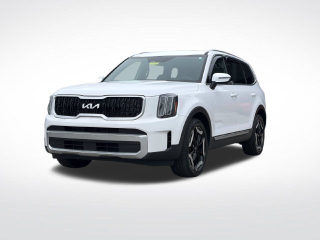 Certified Used 2024 White Pearl Kia EX image 20