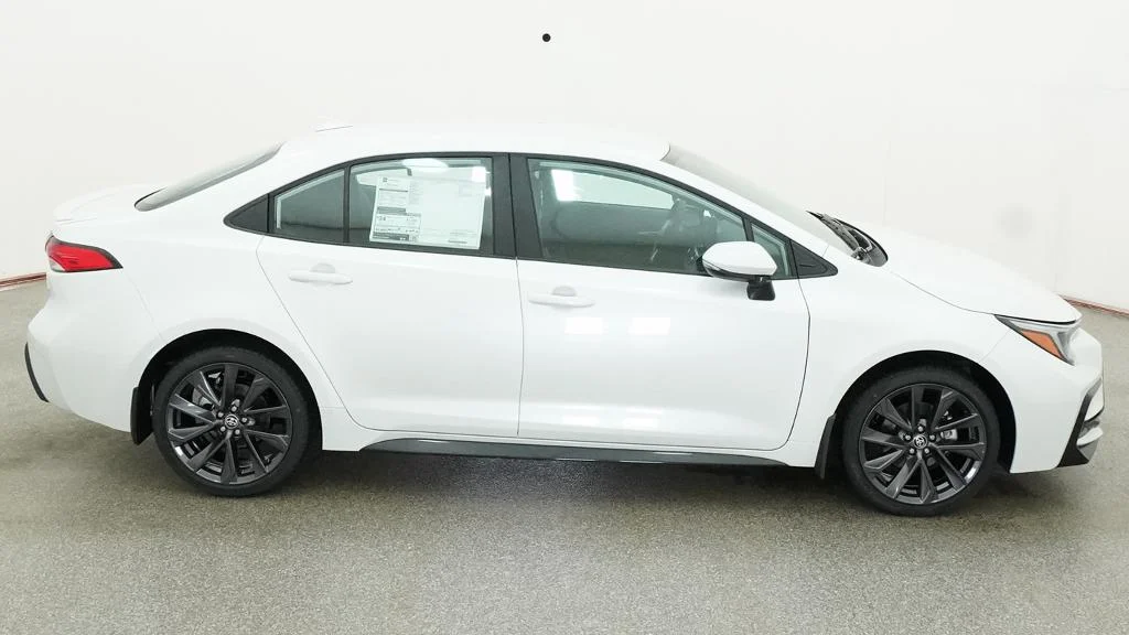 New 2026 Wind Chill Pearl Toyota SE image 14
