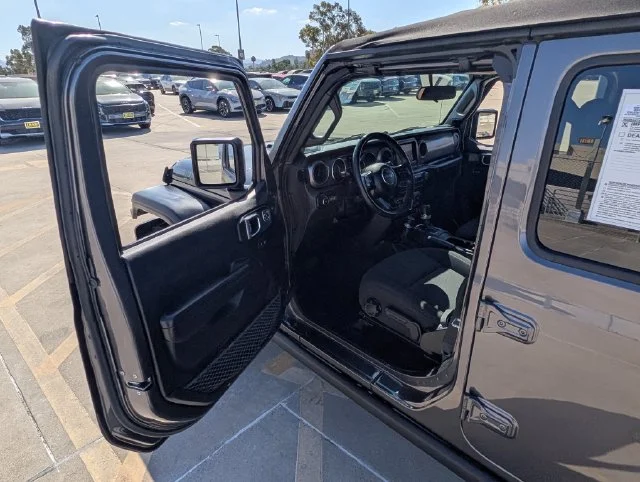 Used 2021 Gray Jeep Unlimited Willys image 36