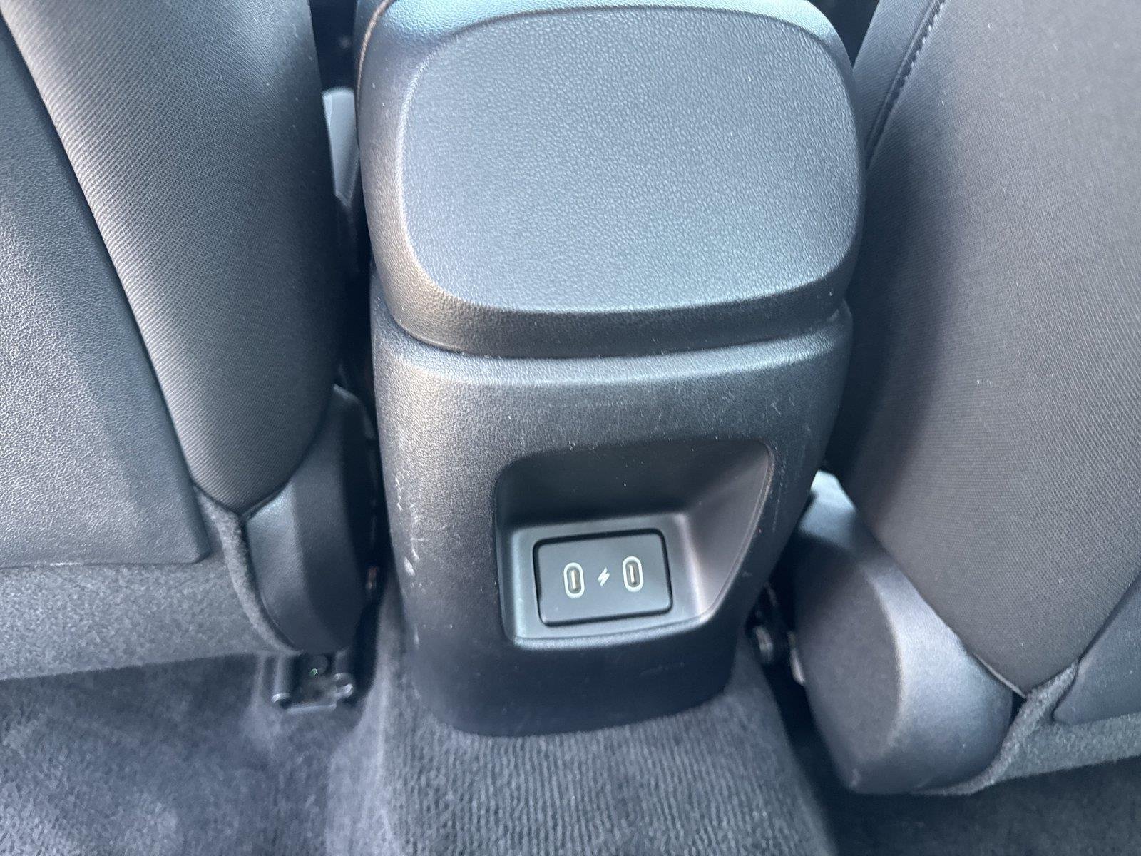 Used 2025 Serenity White Hyundai SEL Convenience image 33