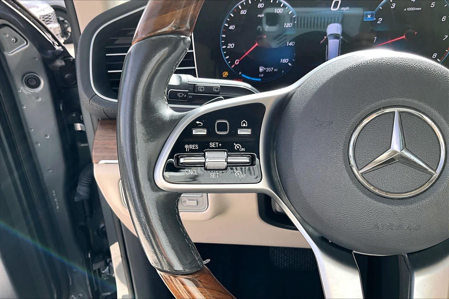 Used 2020 Selenite Grey Metallic Mercedes-Benz GLS 450 image 22