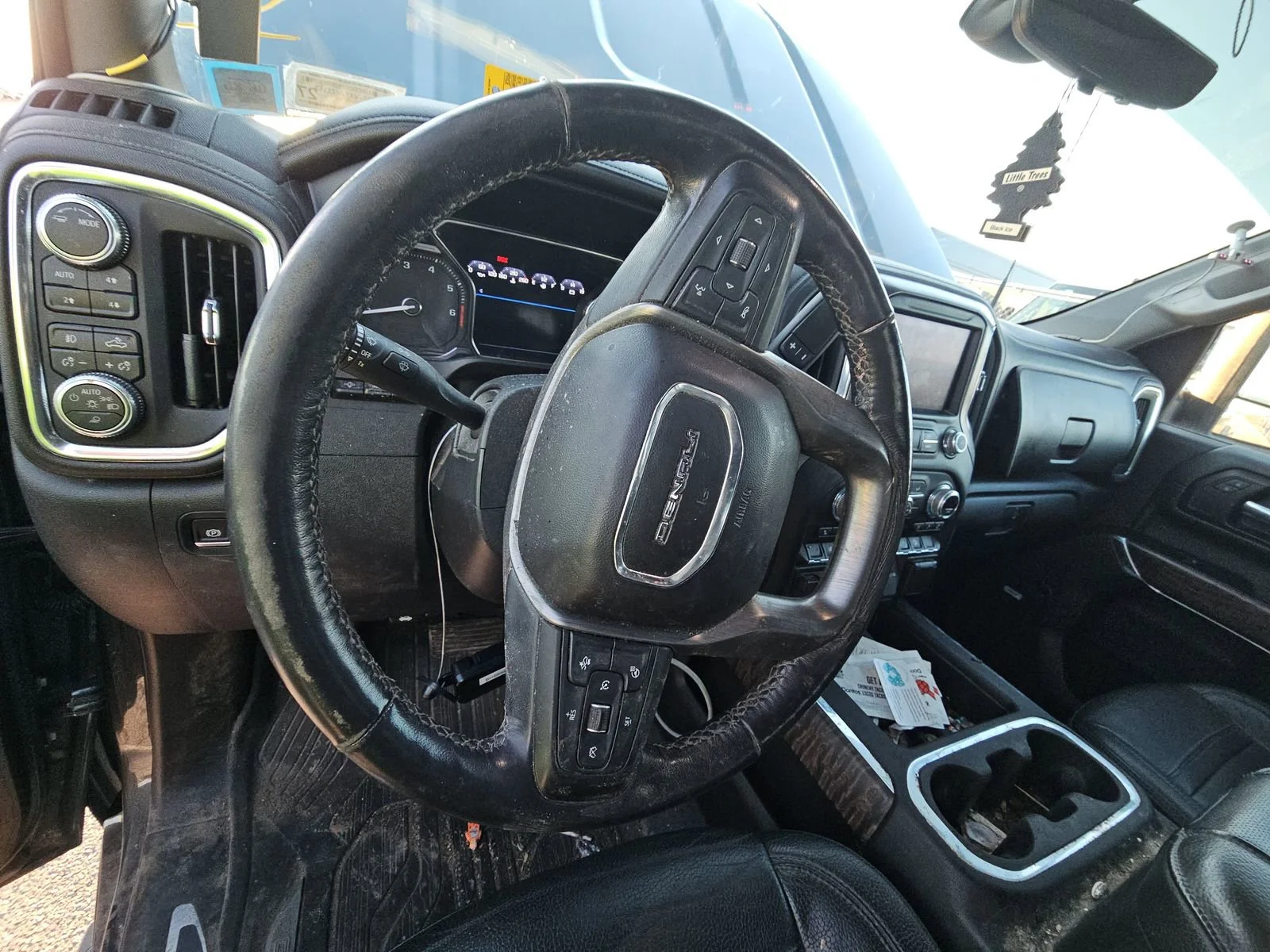 Used 2020 Dark Sky Metallic GMC Denali image 6