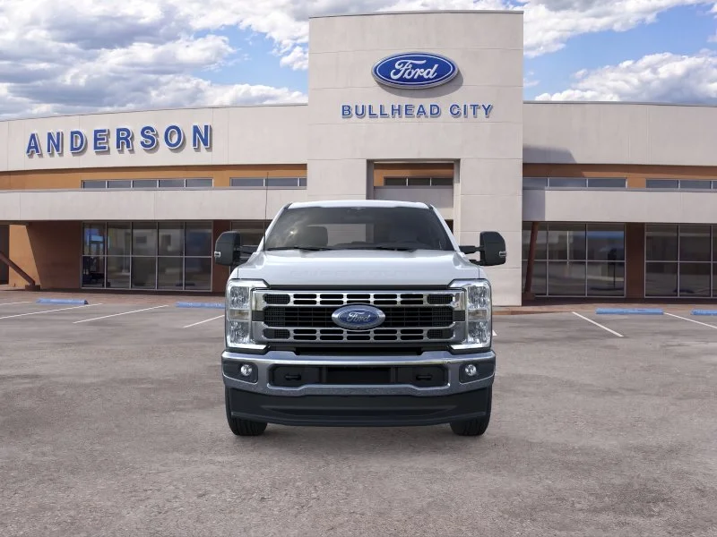 New 2026 Oxford White Ford XLT image 6