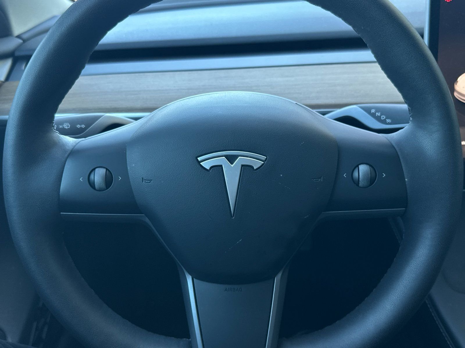 Used 2022 White Tesla Base image 20
