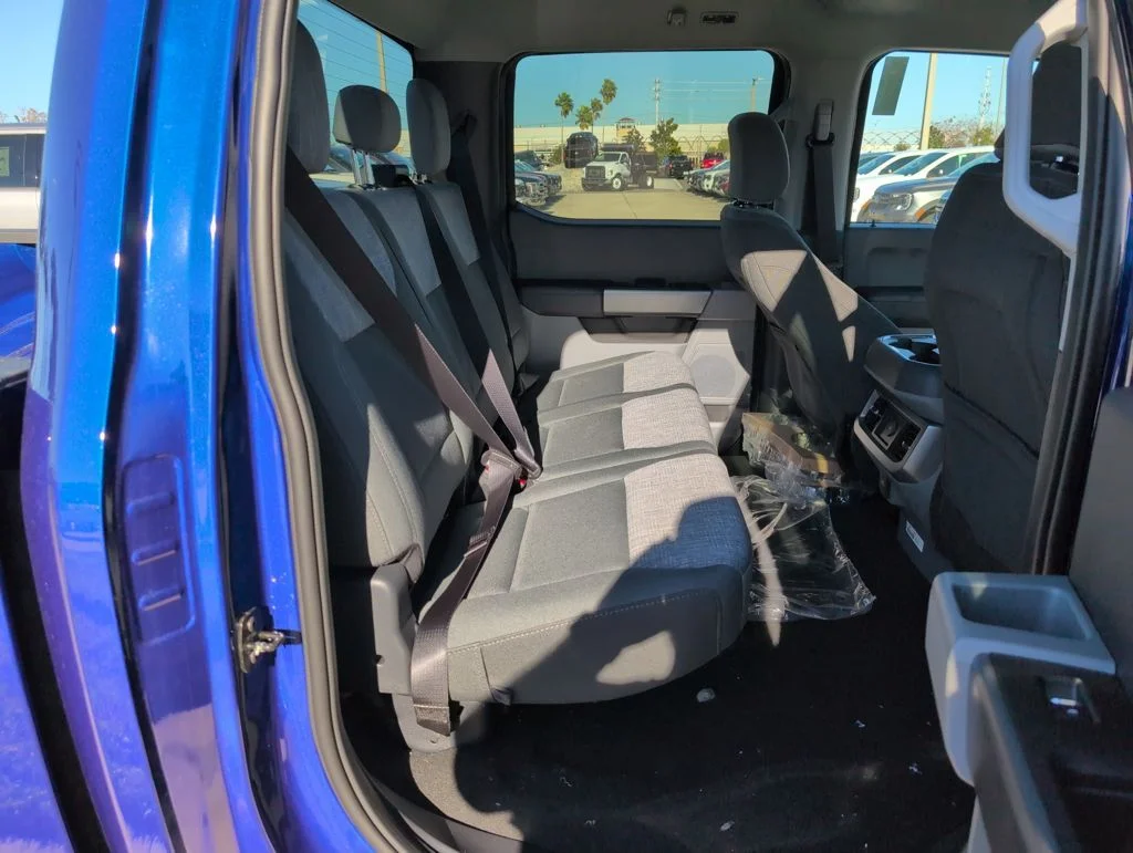 New 2026 Blue Ford XLT image 13