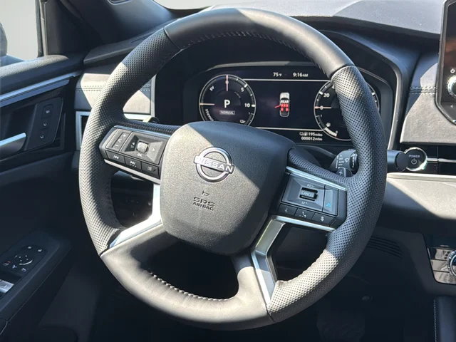 New 2026 Black Nissan Platinum image 16