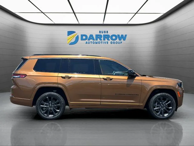 New 2026 Copper Shino Metallic Clear-Coat Exterior Paint Jeep Limited image 6