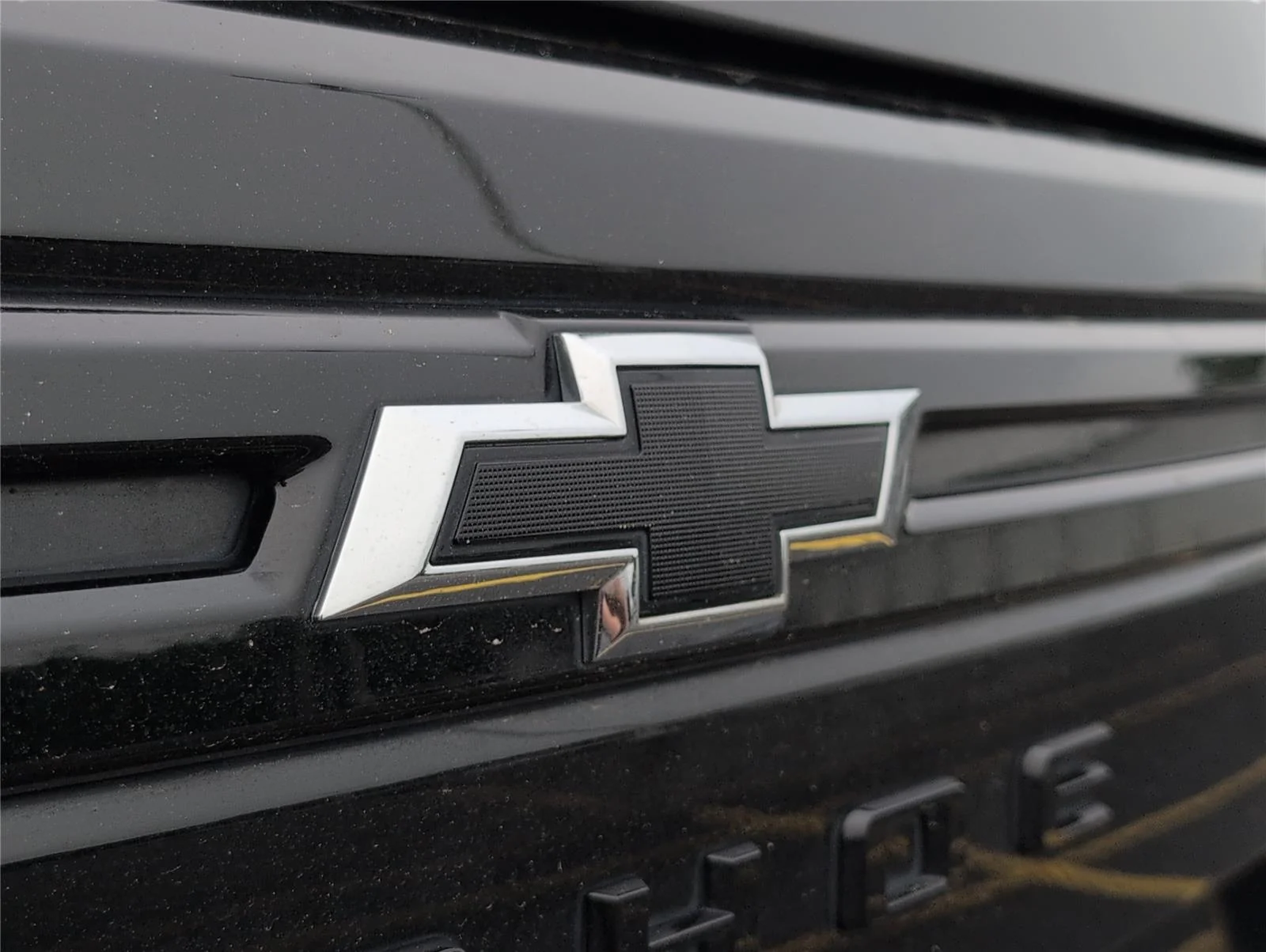 Used 2023 Black Chevrolet RST image 37
