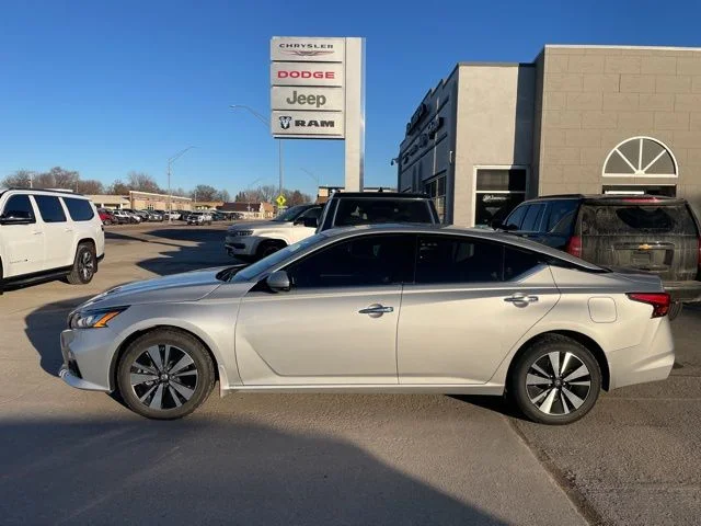 2020 Nissan Altima 2.5 SV AWD's photo