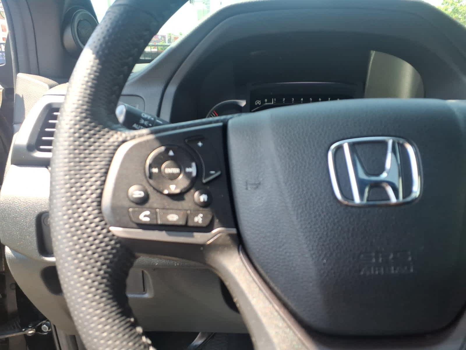 Certified Used 2023 Crystal Black Pearl Honda EX-L image 22
