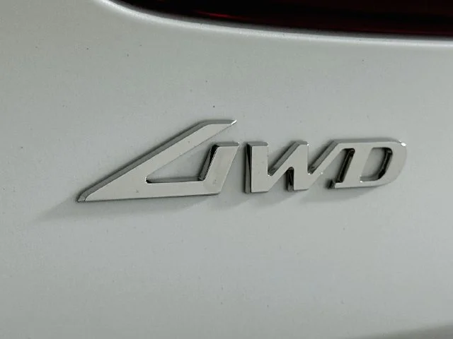New 2026 White Genesis 3.5T e-SC image 27