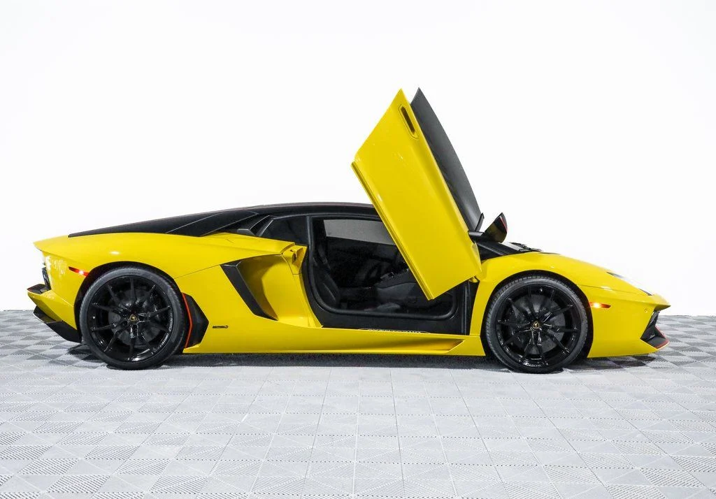 2016 Lamborghini Aventador Pirelli Edition - Photo 22