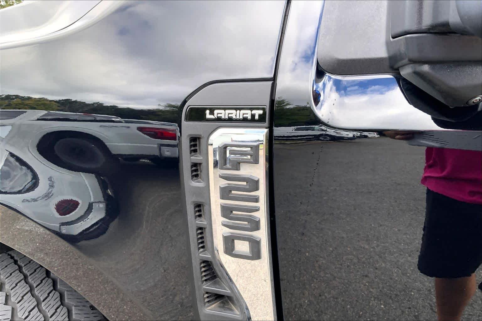 Used 2024 Agate Black Ford LARIAT image 10