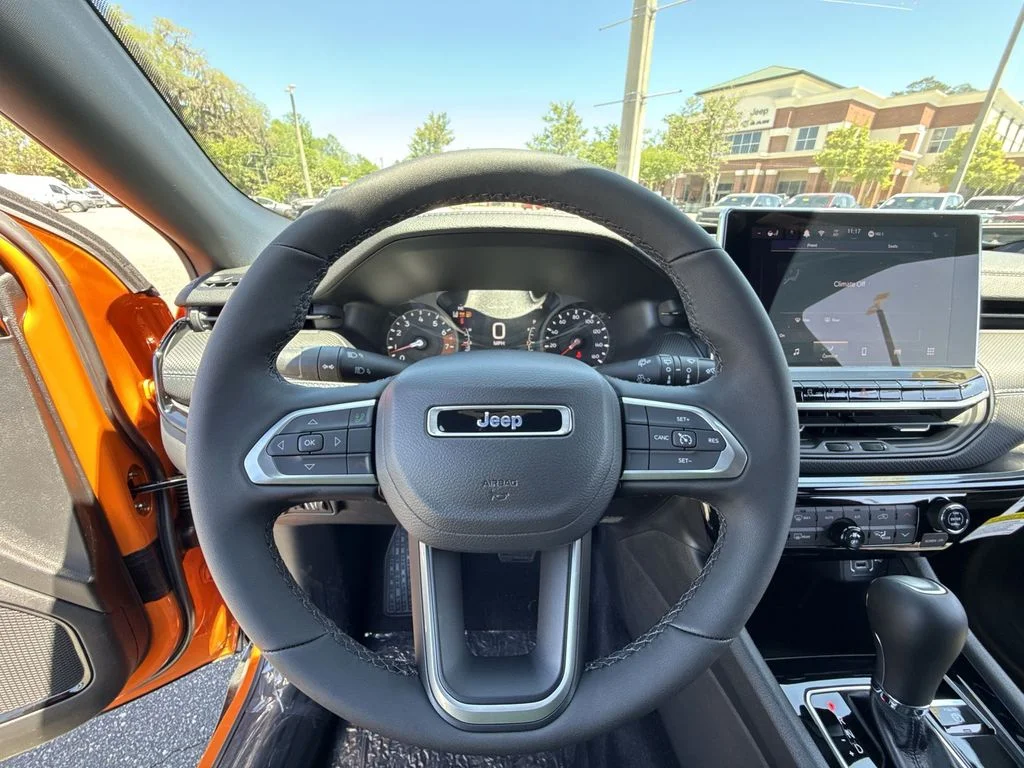 New 2026 Joose Exterior Paint Jeep Latitude image 12