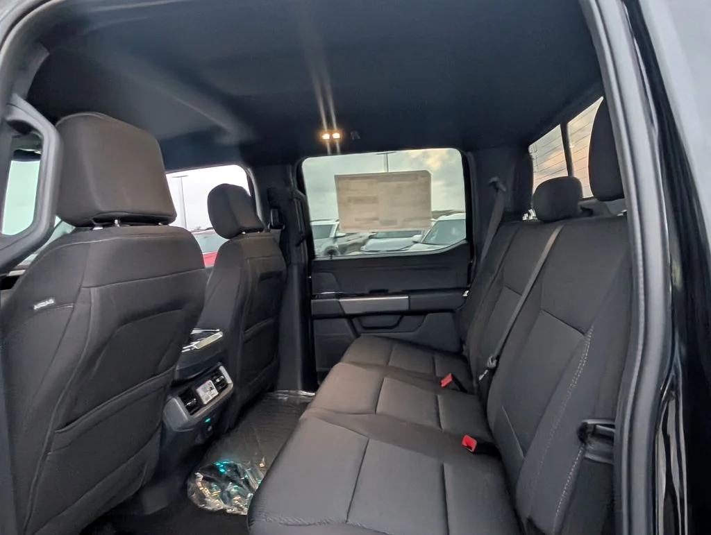 New 2026 Black Ford XLT image 7