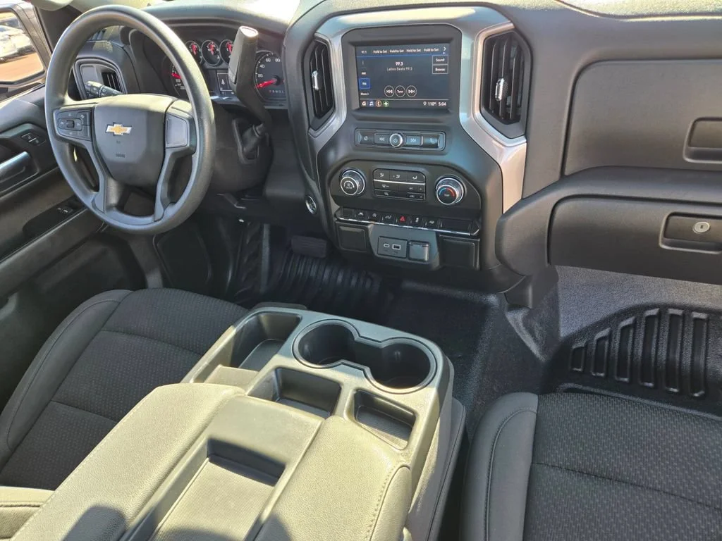 Used 2025 Summit White Chevrolet WT image 13