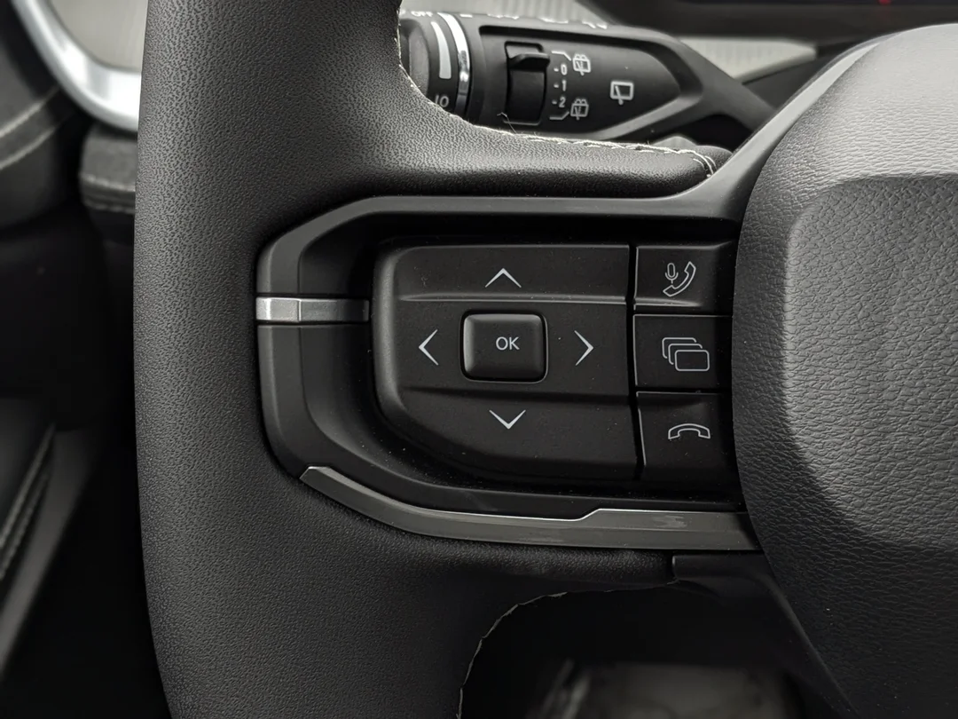 New 2026 Red Jeep Laredo - - 4x4 - 1.6L Turbo Hybrid - 12.3 Uconnect 5 Display - Selec-Terrain System & More! image 19