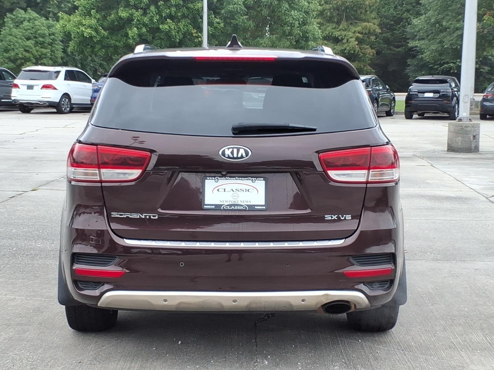 Used 2016 Dark Cherry Kia SX image 8