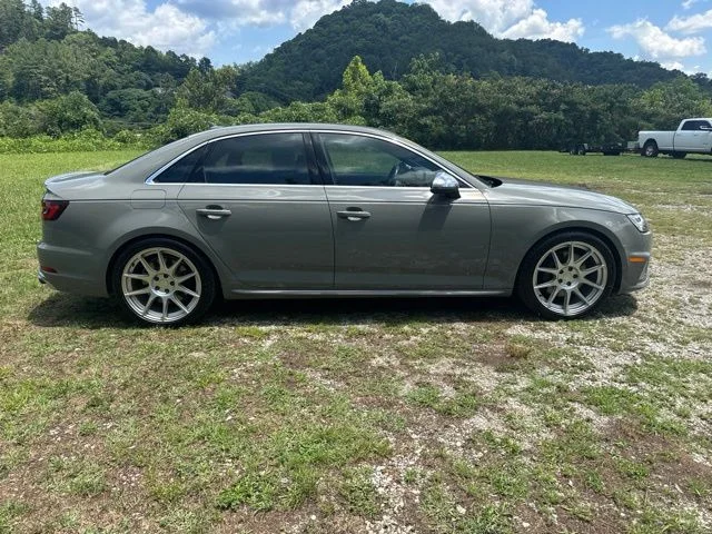 Used 2019 Gray Audi 3.0T Premium image 9