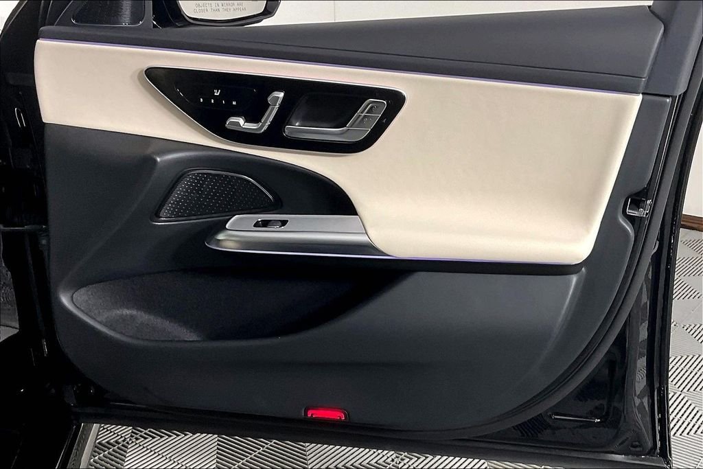 2026 Mercedes-Benz E-Class E350 - Photo 16